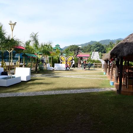 Jungle Resort Haldwāni Extérieur photo